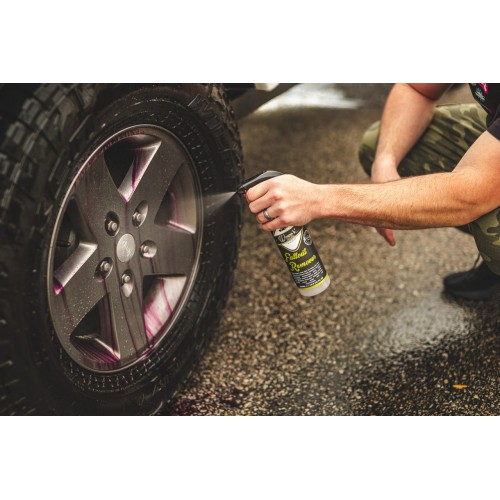 wowos-500ml-fallout-remover-jeep-demo-1280x853-500x500